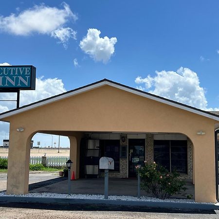 Executive Inn Robstown Extérieur photo