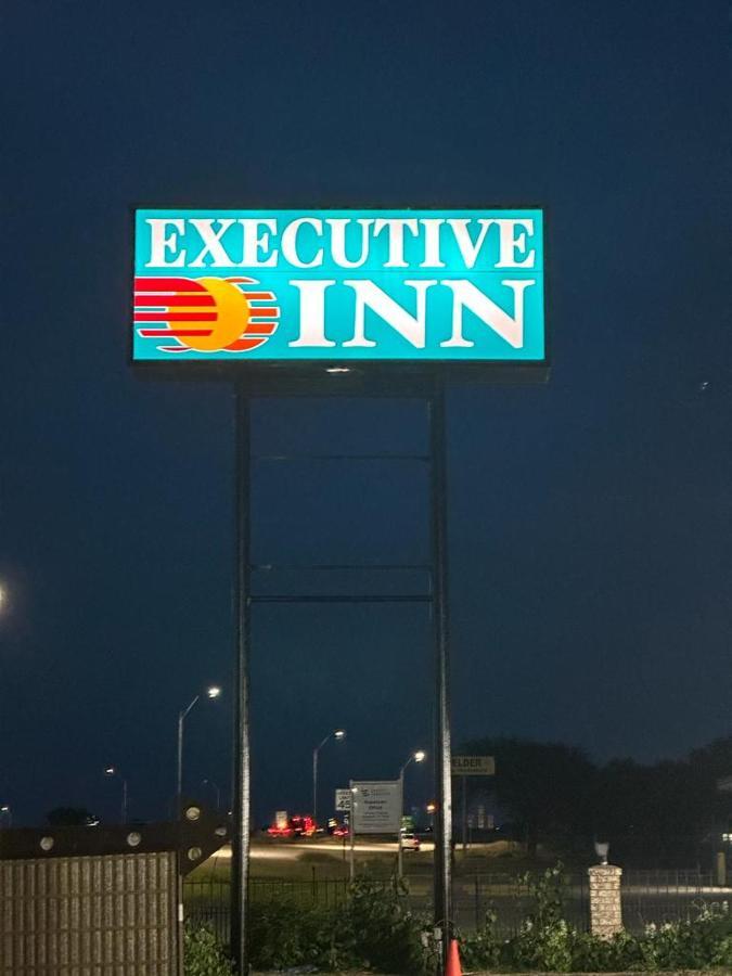 Executive Inn Robstown Extérieur photo
