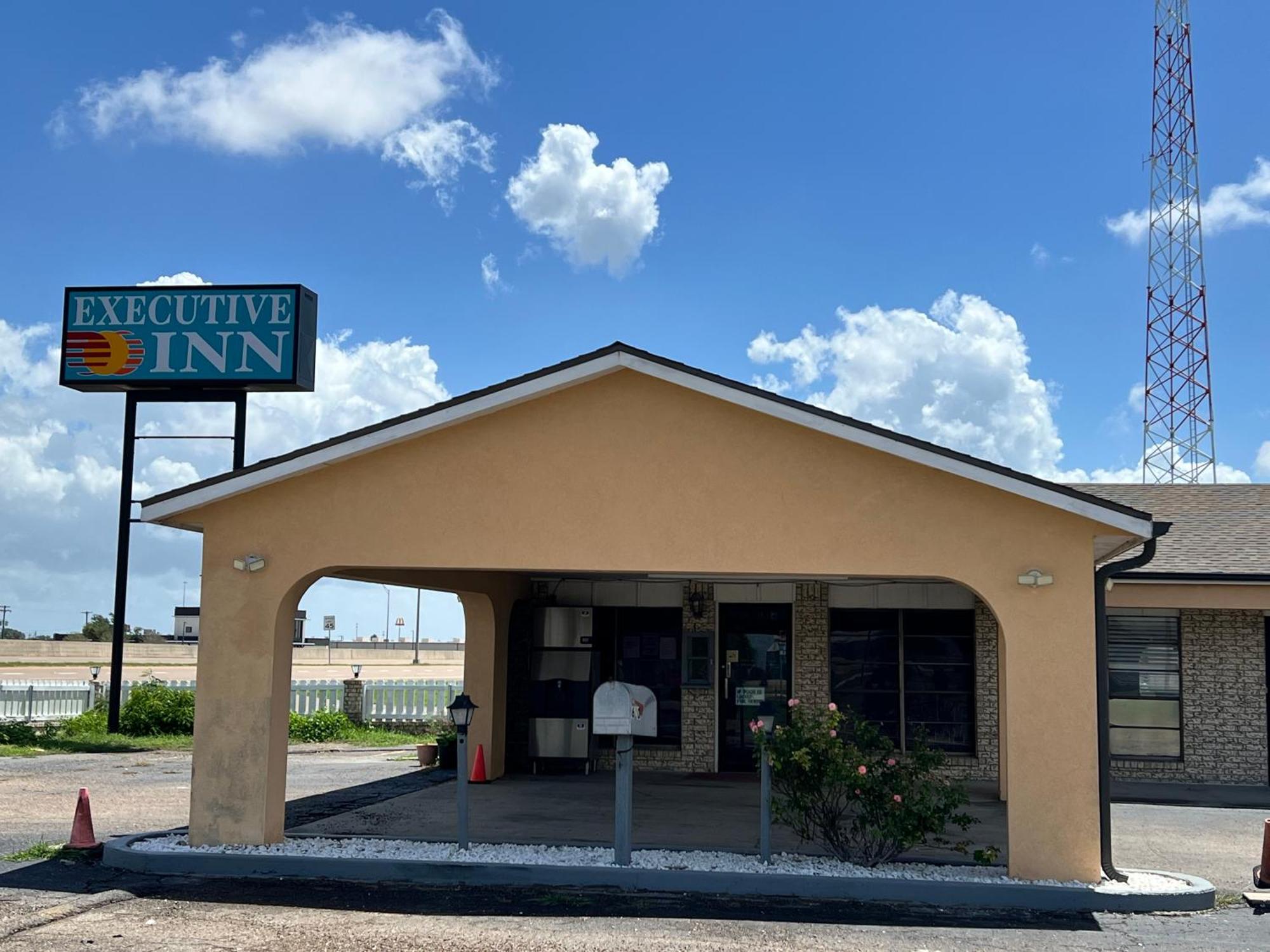 Executive Inn Robstown Extérieur photo